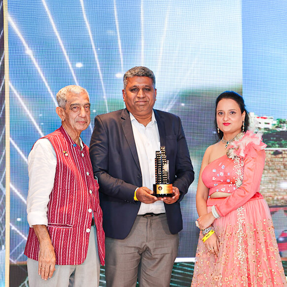 Mindspace REIT wins ‘Mixed-Use Project of the Year’ for Mindspace Madhapur at Realty+ Excellence Awards 2025 – South.